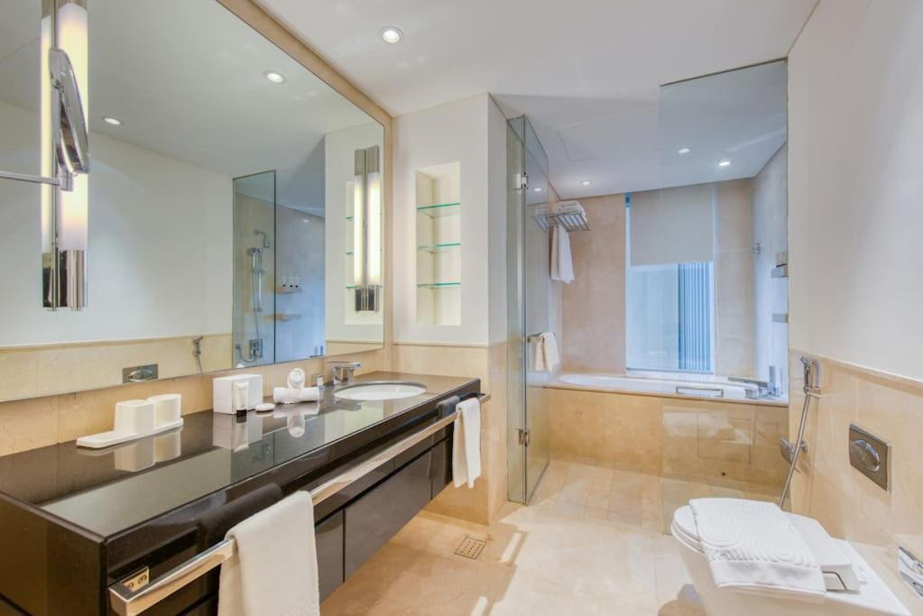 Superhost - Studios At Jw Marriott - The Address Dubai Marina Dış mekan fotoğraf